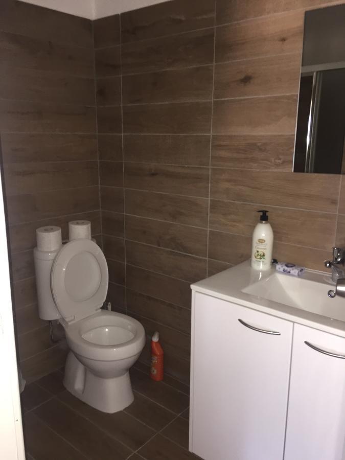 Kasapis Apts Larnaca Eksteriør billede