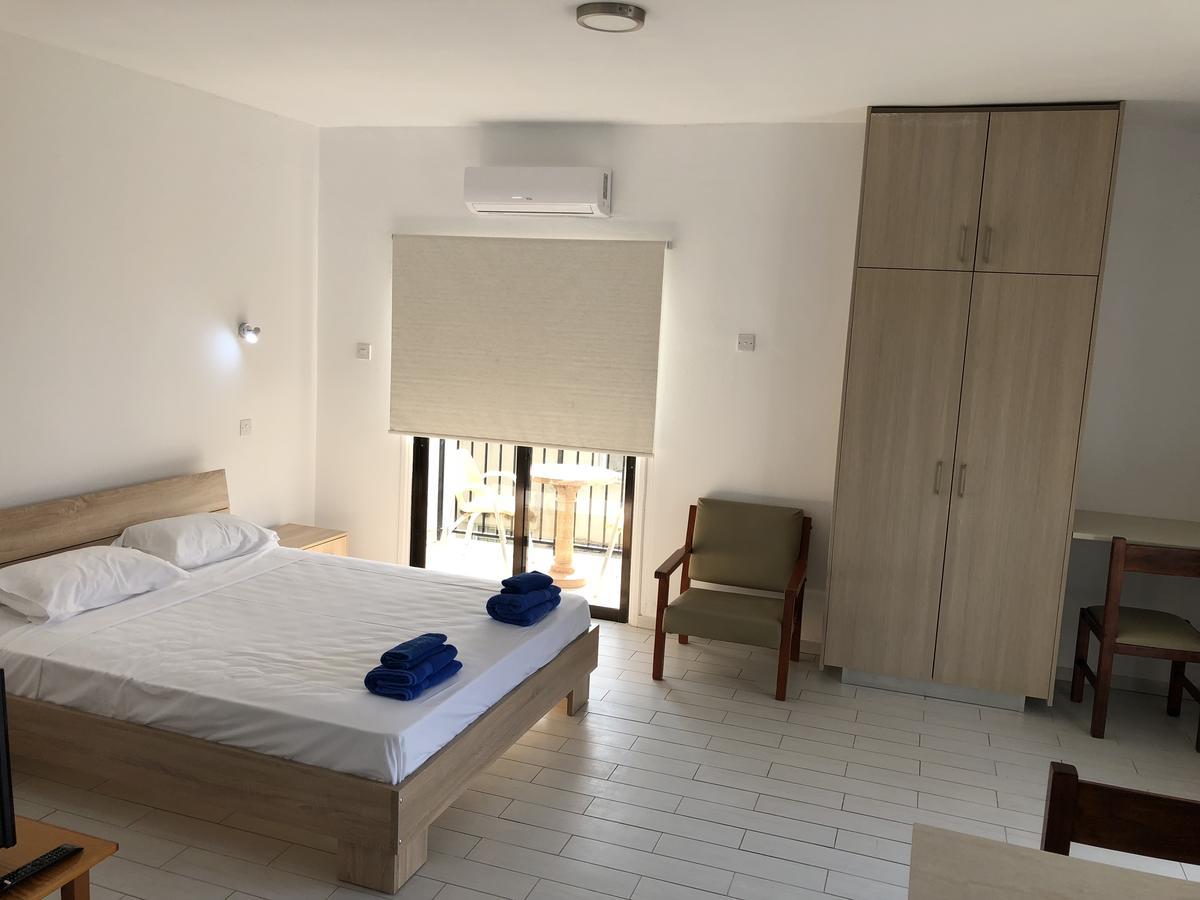 Kasapis Apts Larnaca Eksteriør billede